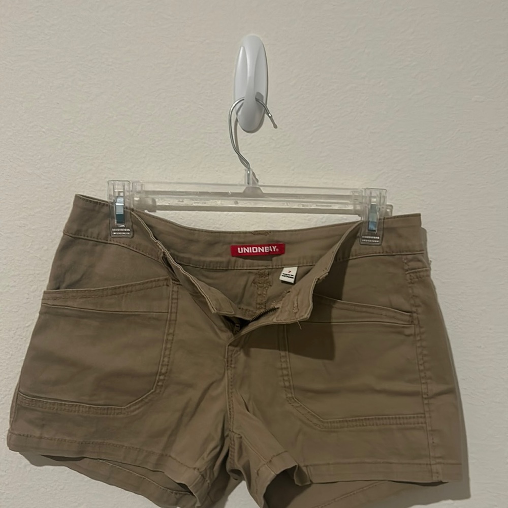 Union Bay cargo shorts